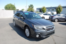 Used 2018 Subaru Outback 4d SUV 2.5i Premium at Bulldog Motors near Pasco, WA