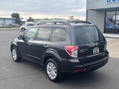 Used 2013  Subaru Forester 4dr Auto 2&period;5X Premium at Bulldog Motors near Pasco&comma; WA
