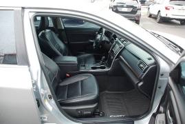 Used 2015  Toyota Camry 4d Sedan XLE V6 at Bulldog Motors near Pasco, WA