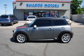 Used 2009 MINI Cooper Hardtop 2dr Cpe S at Bulldog Motors near Pasco, WA
