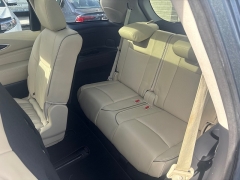 Used 2017  INFINITI QX60 4d SUV AWD at Bulldog Motors near Pasco&comma; WA