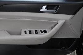 Used 2015 Hyundai Sonata 4dr Sdn 2.4L Sport at Bulldog Motors near Pasco, WA