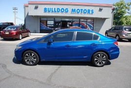 Used 2013 Honda Civic Sedan 4d EX-L at Bulldog Motors near Pasco, WA