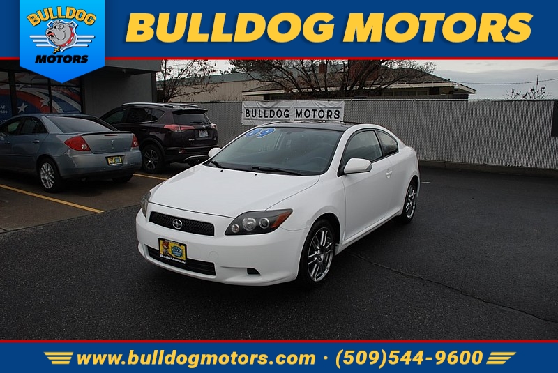 Used 2009  Scion tC 3d Hatchback Auto at Bulldog Motors near Pasco, WA