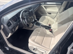 Used 2017  Volkswagen Golf 1&period;8T 4-Door Auto at Bulldog Motors near Pasco&comma; WA