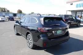 Used 2022  Subaru Outback Premium CVT at Bulldog Motors near Pasco, WA