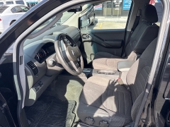 Used 2006  Nissan Frontier 4WD Crew Cab Nismo at Bulldog Motors near Pasco&comma; WA