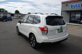Used 2017 Subaru Forester 4d SUV 2.5i Premium 6spd at Bulldog Motors near Pasco, WA