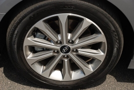 Used 2016 Hyundai Sonata 4d Sedan Limited at Bulldog Motors near Pasco, WA