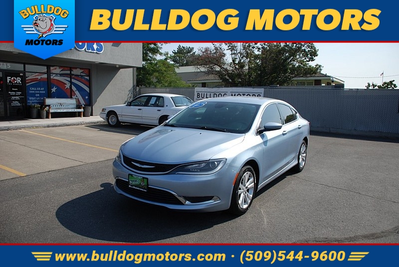 Used 2015  Chrysler 200 4d Sedan Limited I4 at Bulldog Motors near Pasco, WA