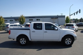 Used 2010 Nissan Frontier 4WD Crew Cab SWB Auto SE at Bulldog Motors near Pasco, WA