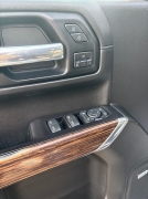 Used 2019  Chevrolet Silverado 1500 4WD Crew Cab 147" High Country at Bulldog Motors near Pasco&comma; WA