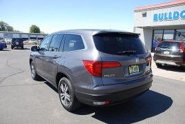 Used 2018 Honda Pilot 4d SUV AWD EX at Bulldog Motors near Pasco, WA