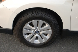 Used 2017  Subaru Outback 4d SUV 2.5i Premium at Bulldog Motors near Pasco, WA