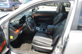 Used 2012 Subaru Outback 4d SUV i Limited at Bulldog Motors near Pasco, WA