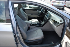 Used 2016 Hyundai Sonata 4d Sedan Limited at Bulldog Motors near Pasco, WA