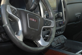 Used 2017  GMC Sierra 3500HD 4WD Crew Cab 167&period;7" SLT at Bulldog Motors near Pasco&comma; WA