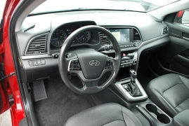 Used 2017 Hyundai Elantra 4d Sedan Limited at Bulldog Motors near Pasco, WA