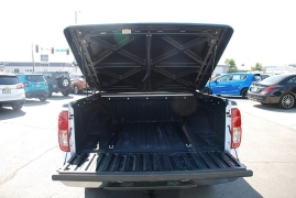 Used 2010 Nissan Frontier 4WD Crew Cab SWB Auto SE at Bulldog Motors near Pasco, WA