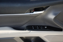 Used 2020  Toyota Camry 4d Sedan XLE AWD at Bulldog Motors near Pasco&comma; WA