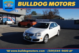 Used 2009  Volkswagen Jetta Sedan 4dr PZEV at Bulldog Motors near Pasco&comma; WA