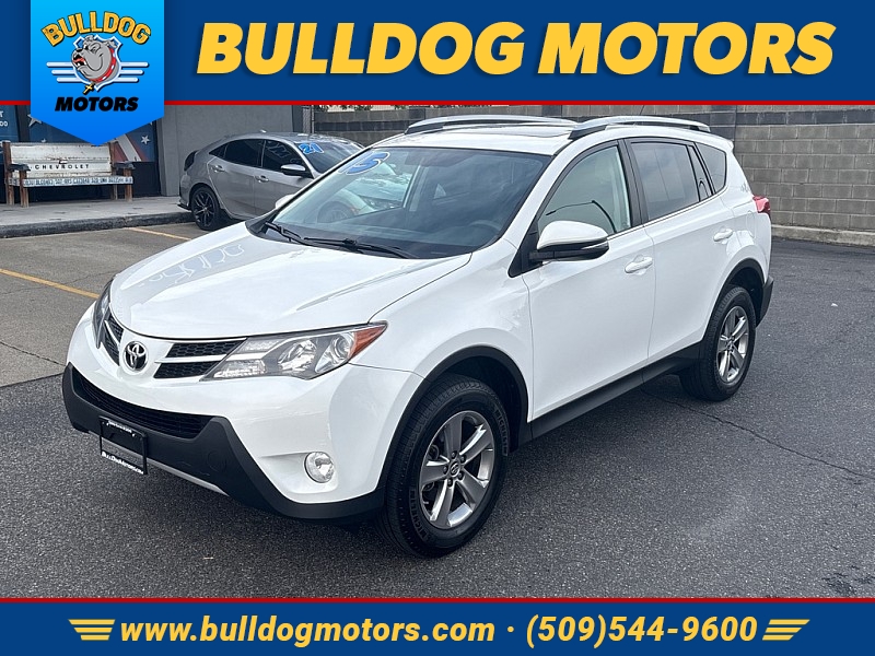 2015 Toyota RAV4 XLE AWD's photo