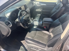 Used 2018  Nissan Pathfinder 4x4 SL at Bulldog Motors near Pasco&comma; WA