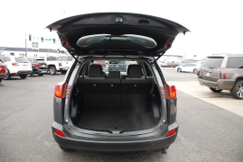 Used 2015  Toyota RAV4 4d SUV AWD LE at Bulldog Motors near Pasco&comma; WA