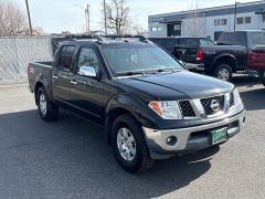 Used 2006  Nissan Frontier 4WD Crew Cab Nismo at Bulldog Motors near Pasco&comma; WA