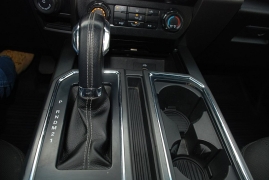 Used 2016  Ford F-150 4WD SuperCrew XLT 5 1/2 at Bulldog Motors near Pasco, WA