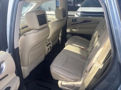 Used 2017  INFINITI QX60 4d SUV AWD at Bulldog Motors near Pasco&comma; WA