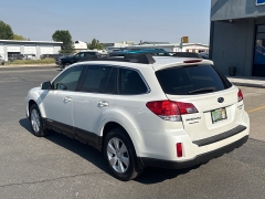 Used 2010  Subaru Outback 4d SUV i Prem AT All-Weather&sol;Moonroof at Bulldog Motors near Pasco&comma; WA