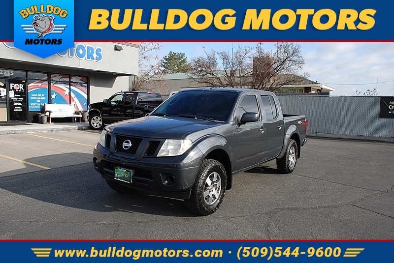 Used 2010  Nissan Frontier 4WD Crew Cab PRO-4X at Bulldog Motors near Pasco, WA