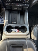 Used 2019  Chevrolet Silverado 1500 4WD Crew Cab 147" High Country at Bulldog Motors near Pasco&comma; WA