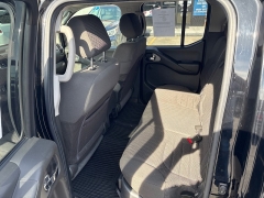 Used 2006  Nissan Frontier 4WD Crew Cab Nismo at Bulldog Motors near Pasco&comma; WA