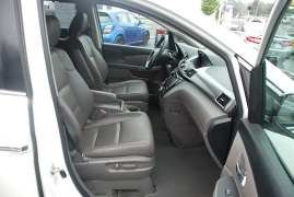 Used 2016 Honda Odyssey 4d Wagon EX-L at Bulldog Motors near Pasco, WA