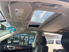 Used 2020  Nissan Pathfinder 4d SUV 4WD Platinum at Bulldog Motors near Pasco&comma; WA