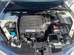 Used 2016  Honda Accord Sedan 4d Touring at Bulldog Motors near Pasco&comma; WA