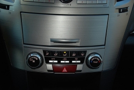 Used 2011  Subaru Legacy 4d Sedan i Prem AT All-Weather at Bulldog Motors near Pasco&comma; WA