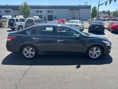 Used 2013  Nissan Altima 4dr Sdn I4 2&period;5 SV at Bulldog Motors near Pasco&comma; WA
