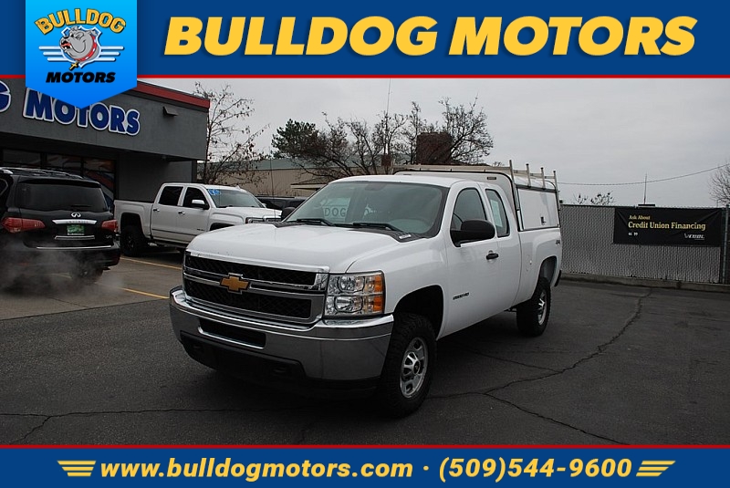 Used 2013  Chevrolet Silverado 2500 4WD Ext Cab Work Truck at Bulldog Motors near Pasco, WA