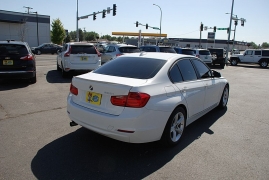 Used 2014 BMW 3 Series 4dr Sdn 320i RWD at Bulldog Motors near Pasco, WA