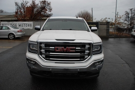 Used 2018  GMC Sierra 1500 4WD Crew Cab 143.5" SLT at Bulldog Motors near Pasco, WA