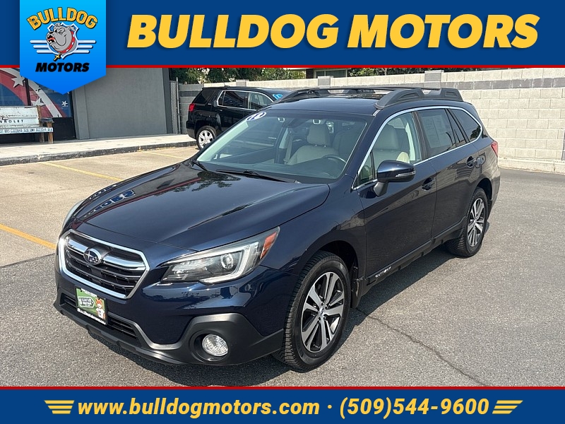 Used 2018  Subaru Outback 4d SUV 2&period;5i Limited at Bulldog Motors near Pasco&comma; WA