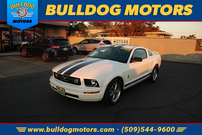 Used 2006  Ford Mustang 2d Coupe at Bulldog Motors near Pasco, WA