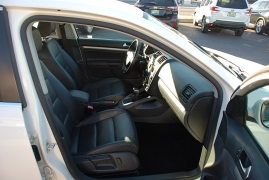 Used 2009  Volkswagen Jetta Sedan 4dr PZEV at Bulldog Motors near Pasco&comma; WA