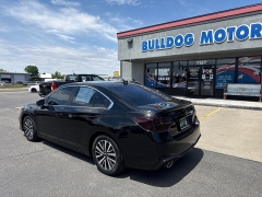 Used 2018  Subaru Legacy 4d Sedan 2&period;5i Premium at Bulldog Motors near Pasco&comma; WA
