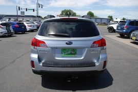 Used 2012 Subaru Outback 4d SUV i Limited at Bulldog Motors near Pasco, WA
