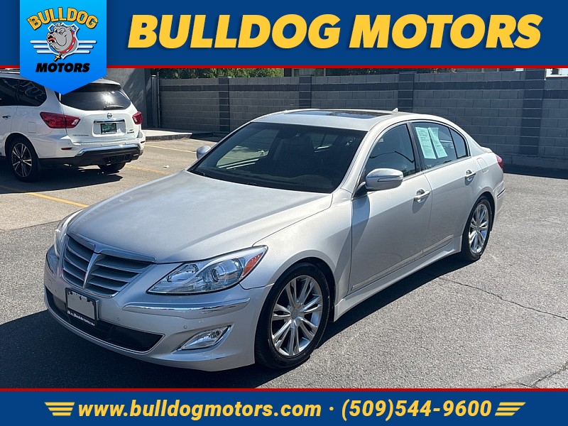 Used 2012  Hyundai Genesis 4d Sedan 4&period;6L at Bulldog Motors near Pasco&comma; WA