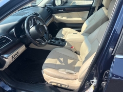 Used 2018  Subaru Outback 4d SUV 2&period;5i Limited at Bulldog Motors near Pasco&comma; WA